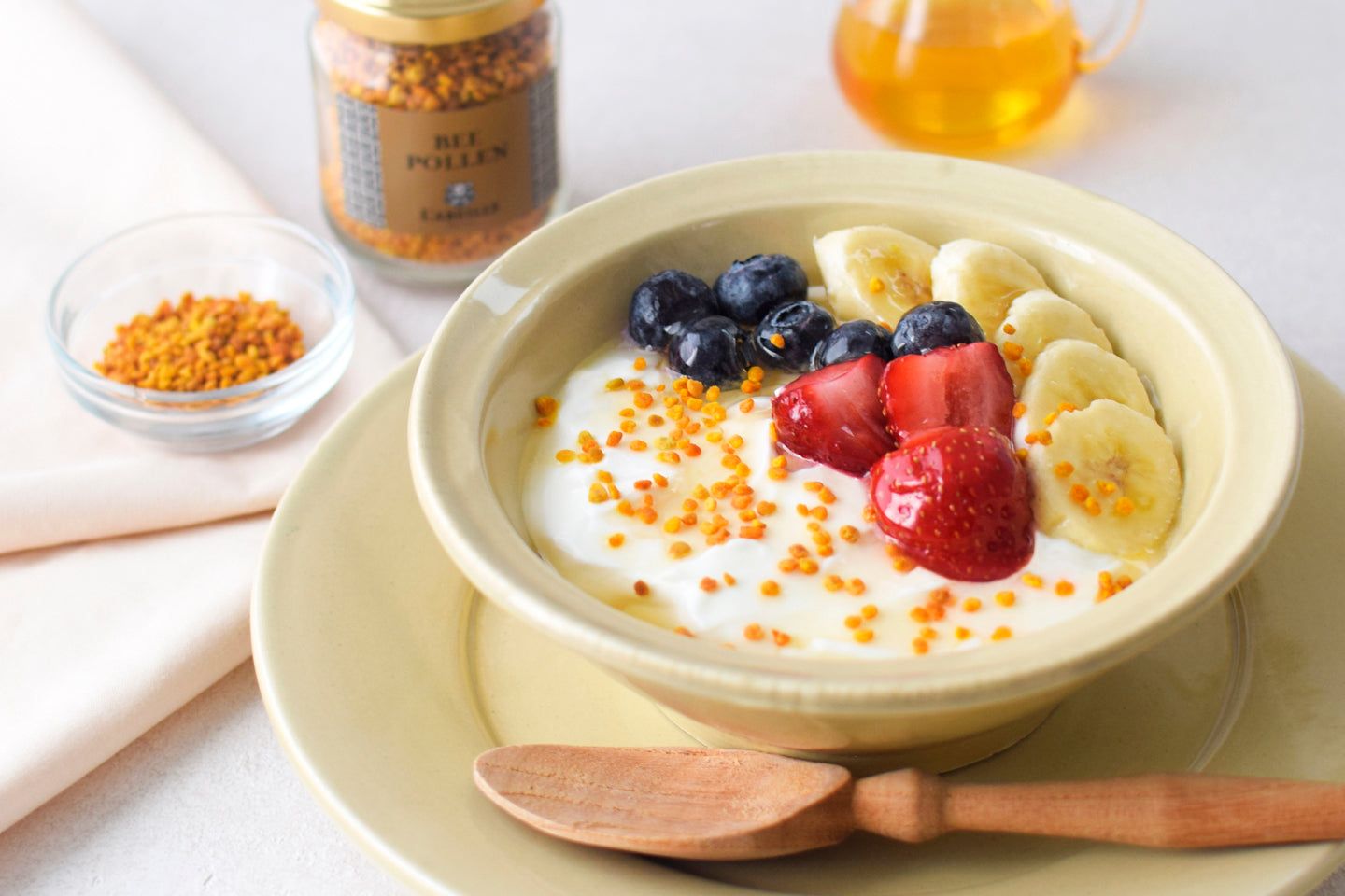 ニュージーランド マヌカハニー UMF15＋ 250g – L'ABEILLE ONLINE SHOP